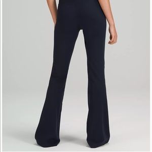 Lululemon Groove Pant Flare High-Rise
